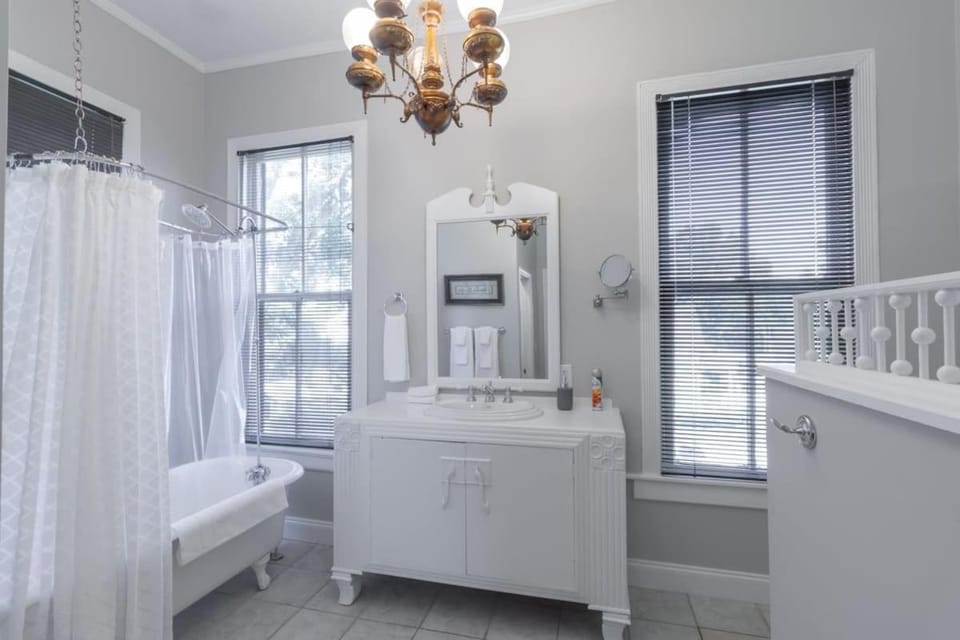 Mins to Riverwalk & Downtown - Mighty Mildred House in Phenix City