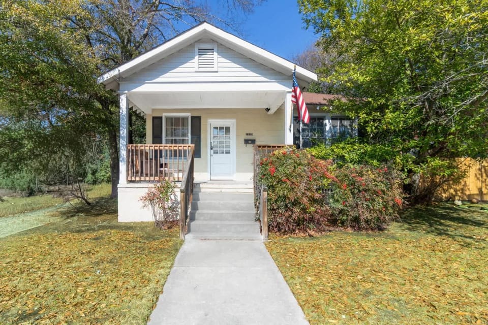 Downtown Mins to Lakebottom Park-Our Midtown Nook House in Columbus