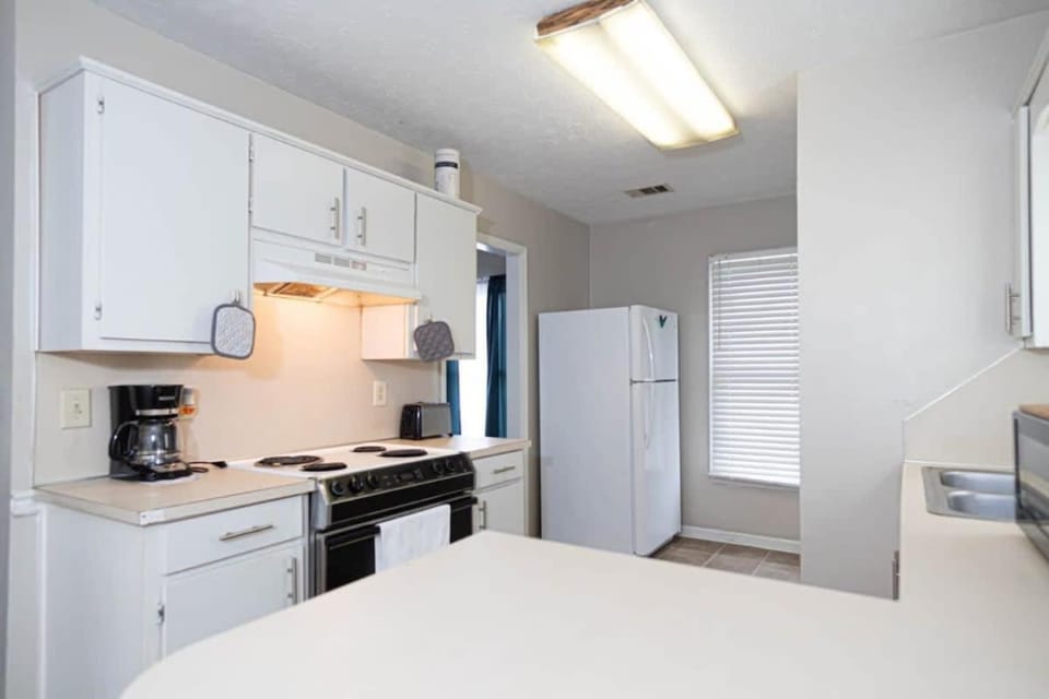 Near CSU Fort Benning & Downtown - Parkside Townhome House in Phenix City