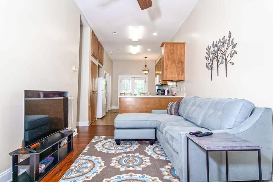 Closest Historic BnB to Ft Moore-Americana Cottage House in Phenix City