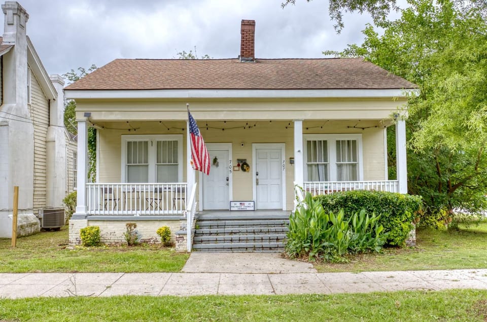 Near Chattahoochee River & Shops - Central Duplex House in Phenix City