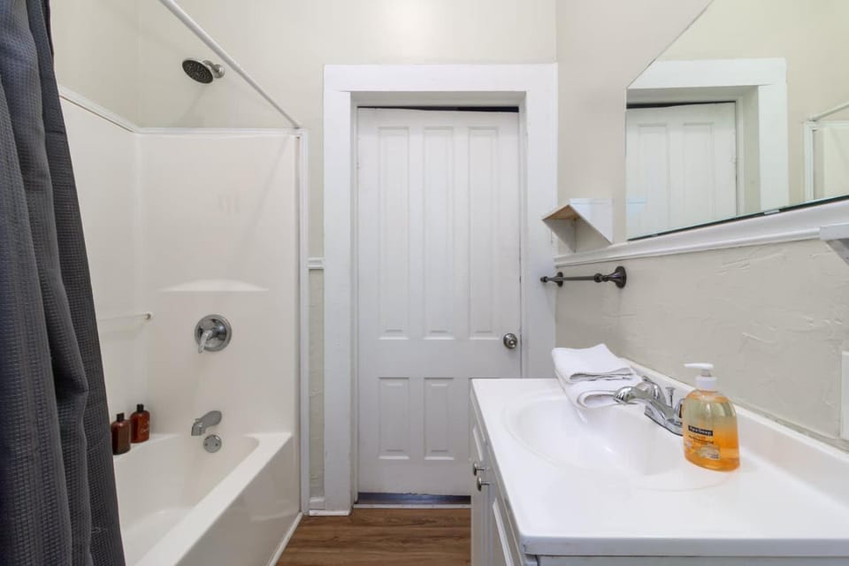 The Sunny Southern Manse Front Unit Walk Downtown Apartment in Phenix City