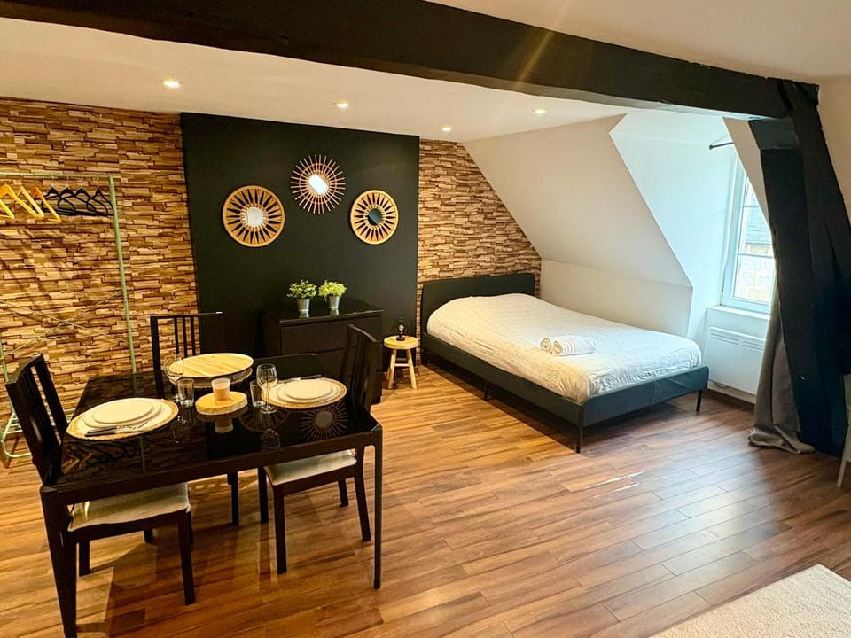 Bed, View (from property/room), Dining area
