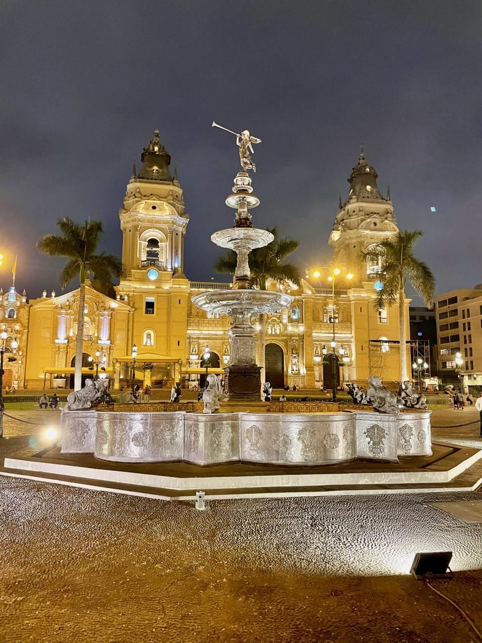 Crazytop Apartments Lima Airport Apartment in Los Olivos