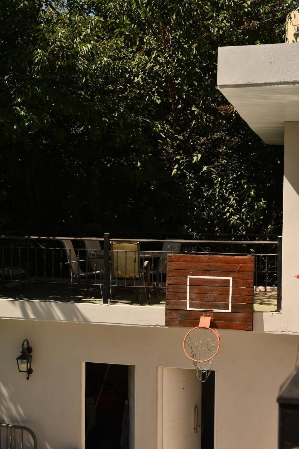 Game Room, Garden, Balcony/Terrace
