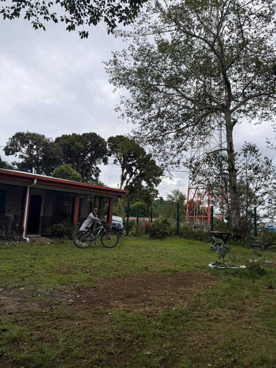Cumbre Serena by Montea Villa in San José Province