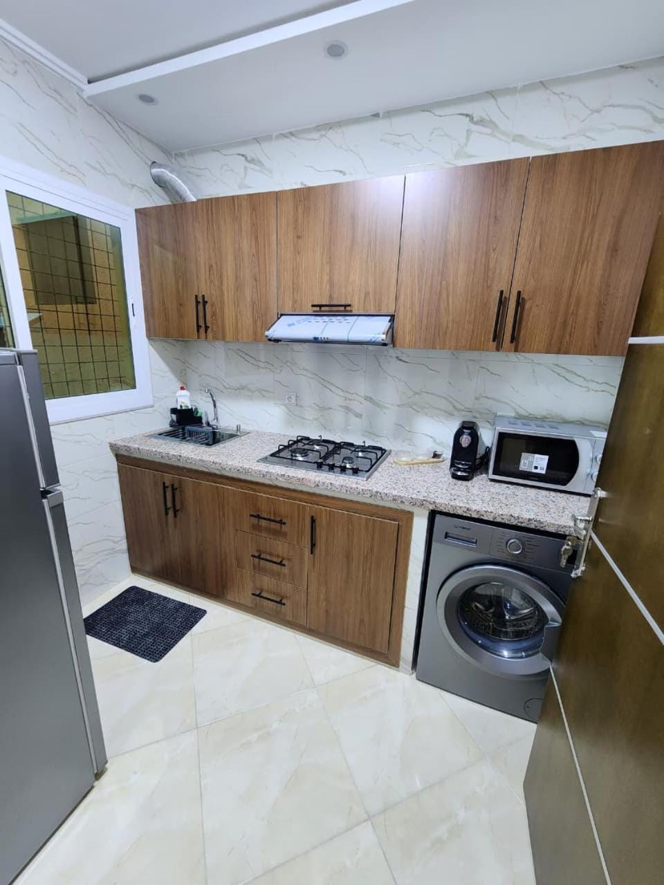 Kitchen or kitchenette, kitchen