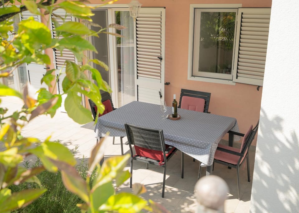 Casa Rossa 14 - ZF Hvar Apartment in Hvar
