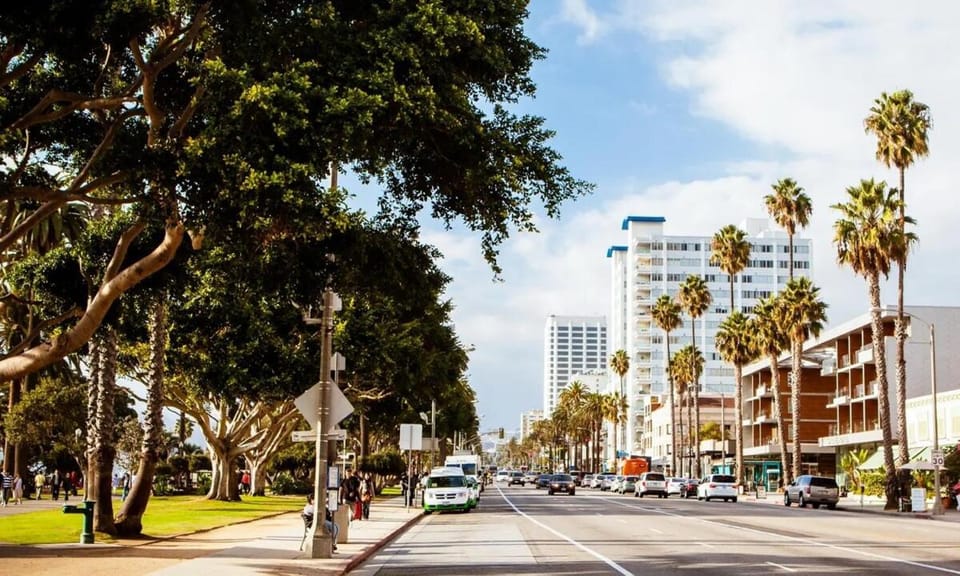 Beachside Haven in Santa Monica - Steps from Ocean Apartment in Santa Monica