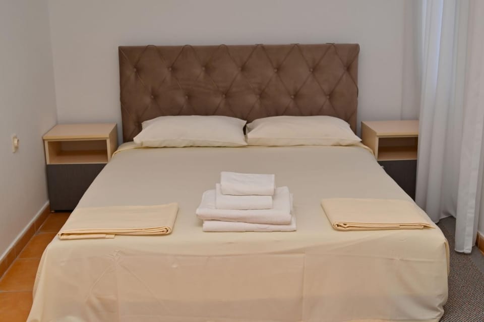 Adriatic Garden Rooms Bed and Breakfast in Ulcinj Municipality