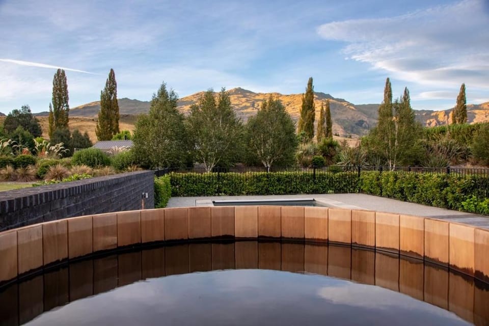 Hot Tub, Mountain view