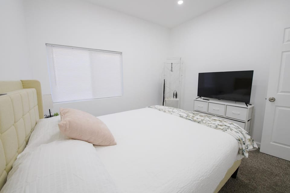 Apartamento moderno cerca de downtown con parking Apartment in Detroit