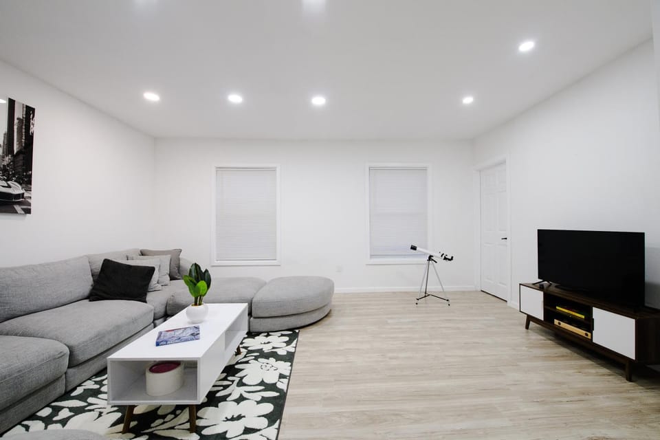 Apartamento moderno cerca de downtown con parking Apartment in Detroit