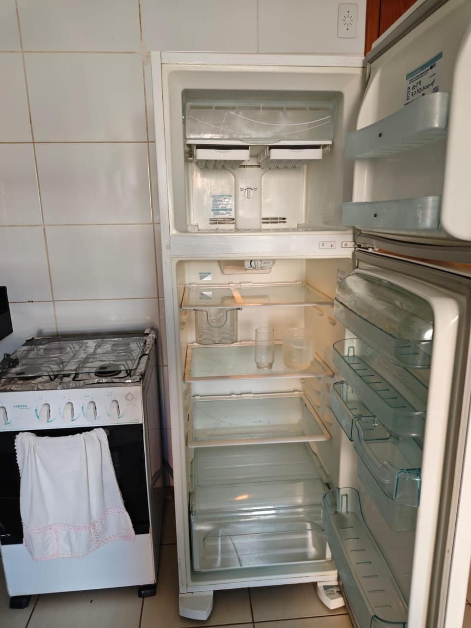 Um lar temporário acolhedor feito para você Apartment in State of Goiás