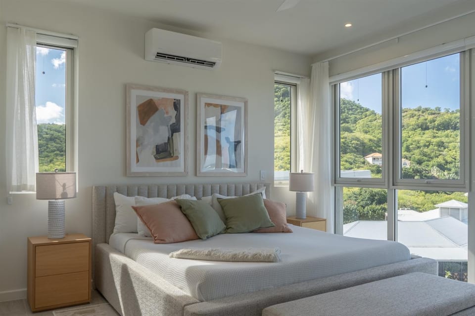 Modern Oceanview 2BR Condo Sugar Ridge Antigua Apartment in Saint Mary, Antigua and Barbuda