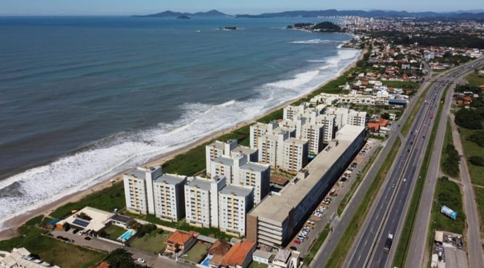 Apto pé na areia Apartment in State of Santa Catarina