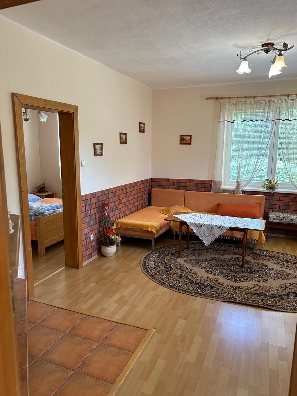 Living room, Photo of the whole room, Bedroom