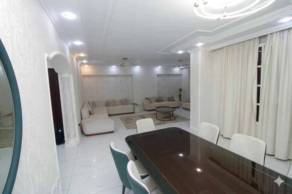 Feddy Elegant Apartment City Center Apartment in Cairo Governorate