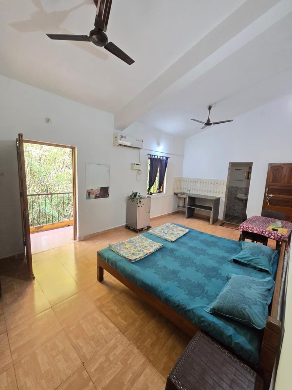 Georgedale Guest House Bed and Breakfast in Calangute