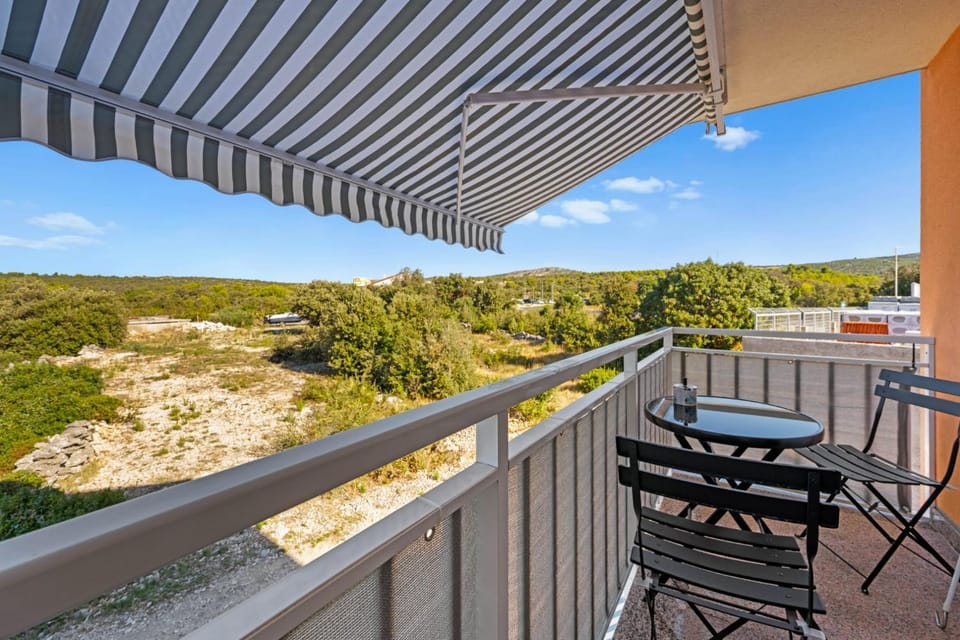 Natural landscape, Balcony/Terrace