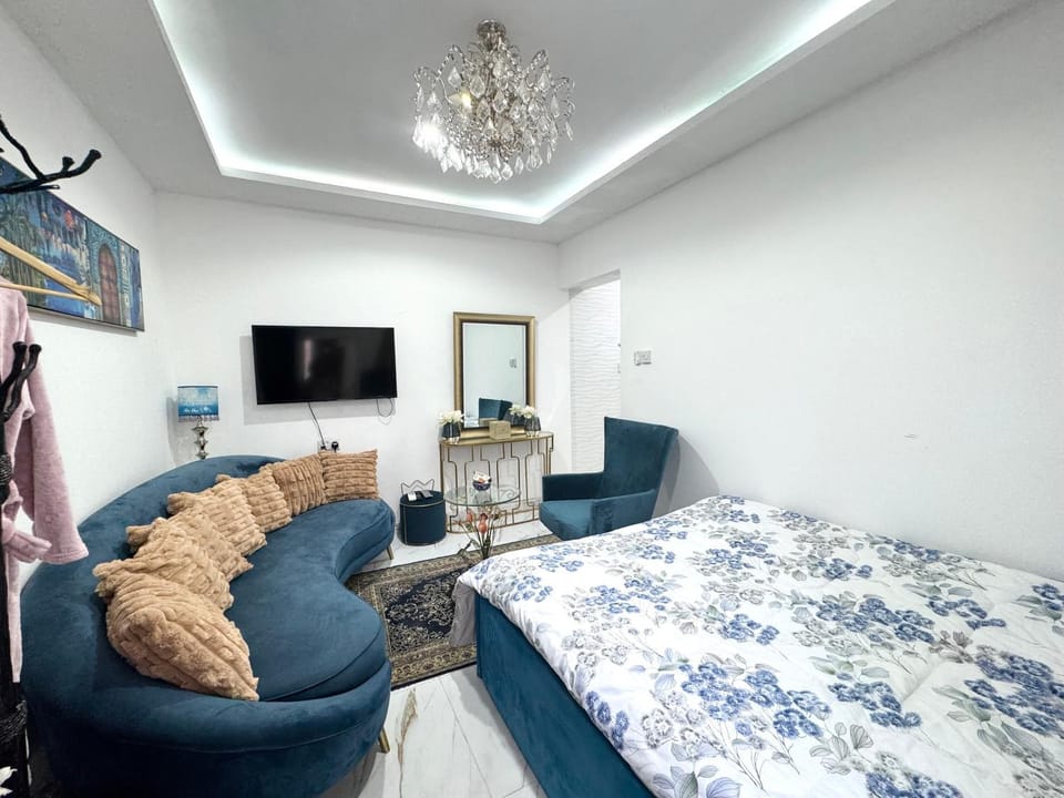 Velmora Villas room 14 Apartment in Abu Dhabi