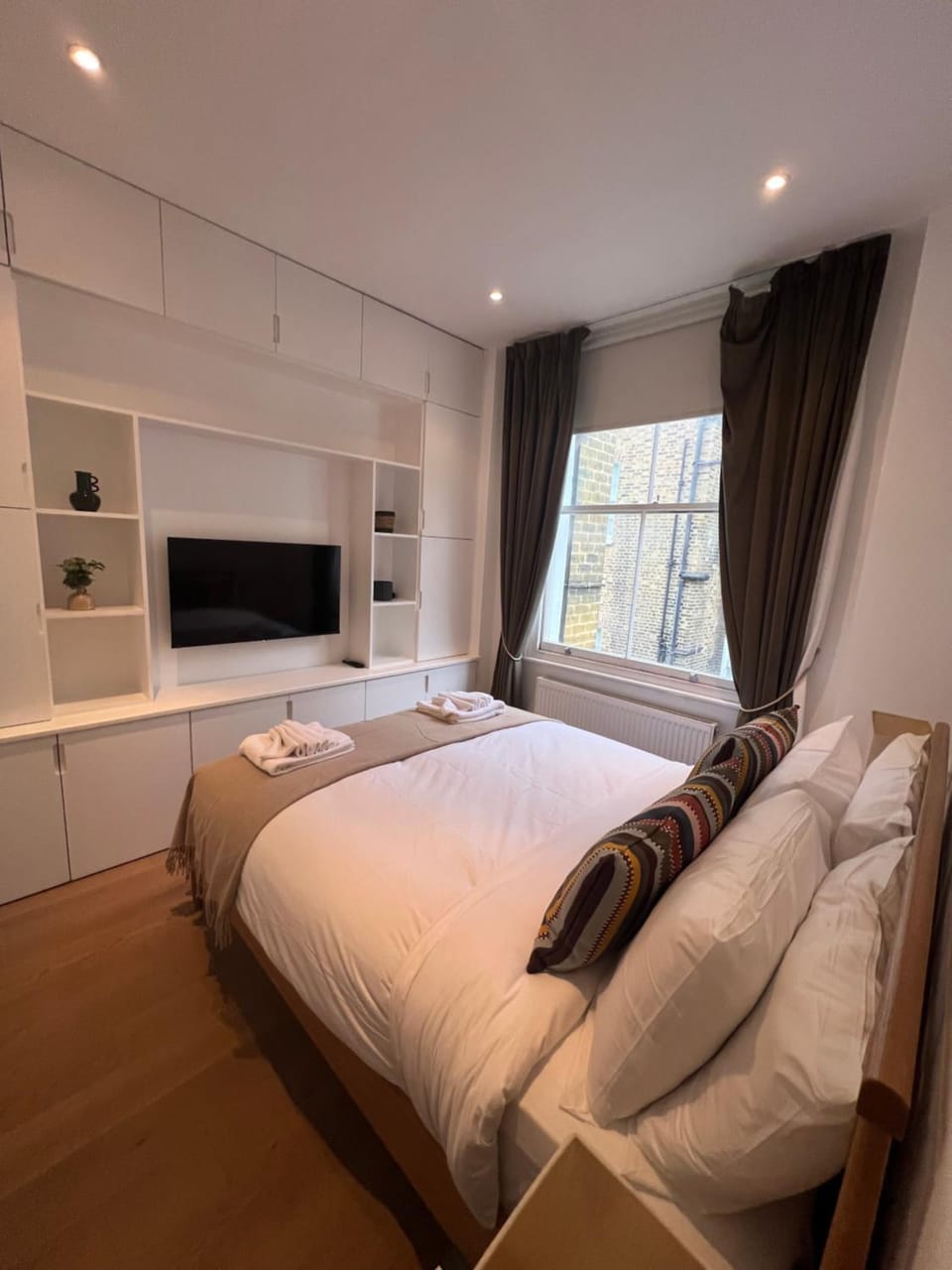 TV and multimedia, Bedroom