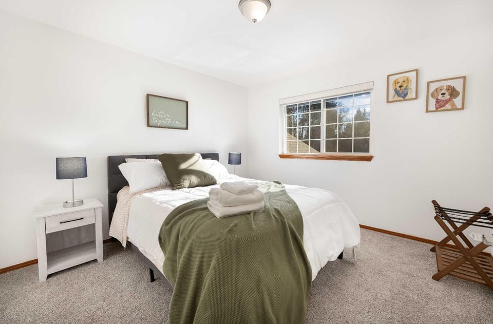 Private 3BR Greenbelt in Peaceful Lynnwood House in Lynnwood
