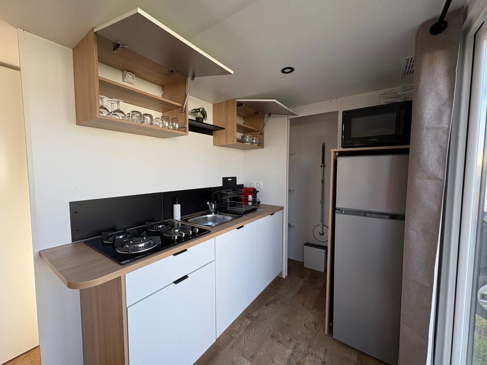 Mobilhome 2026 au camping Cap Soleil 4 étoiles à 200m de la plage Campground/ 
RV Resort in Nouvelle-Aquitaine
