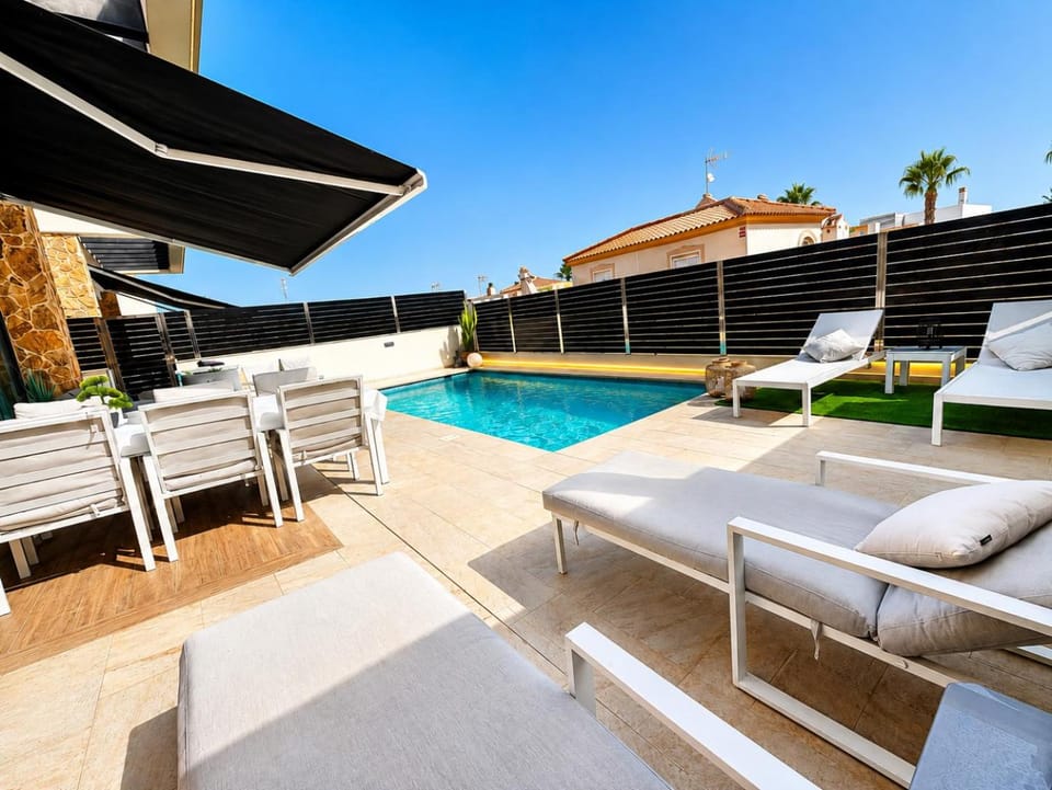 Garden, Balcony/Terrace, Pool view, Pool view, Swimming pool, Swimming pool