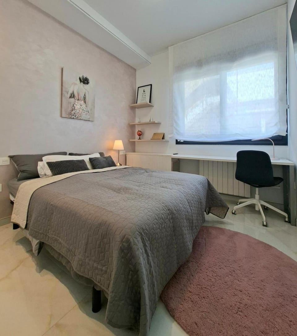 Bedroom, wardrobe