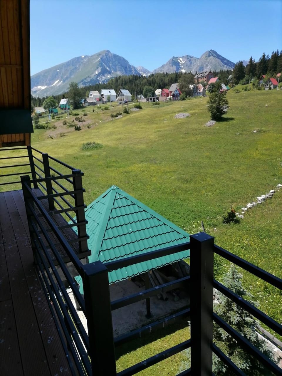 Apartmani Sekulić RAZVRŠJE Apartment in Montenegro