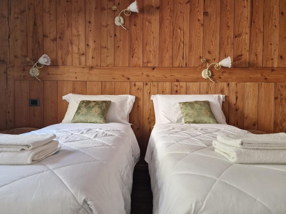 Le Nid de l'Aigle Bed and Breakfast in Champoluc