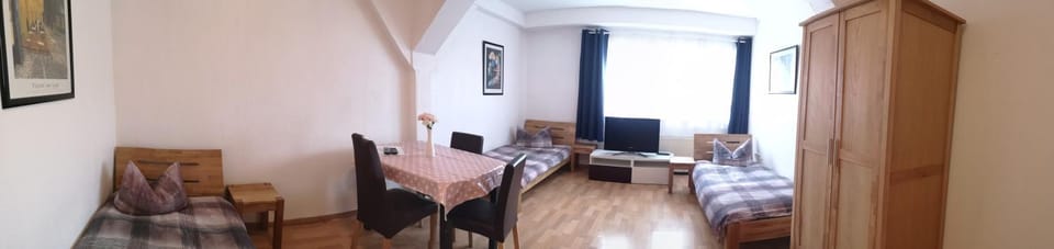 Monteurzimmer Ehmen Bed and Breakfast in Wolfsburg