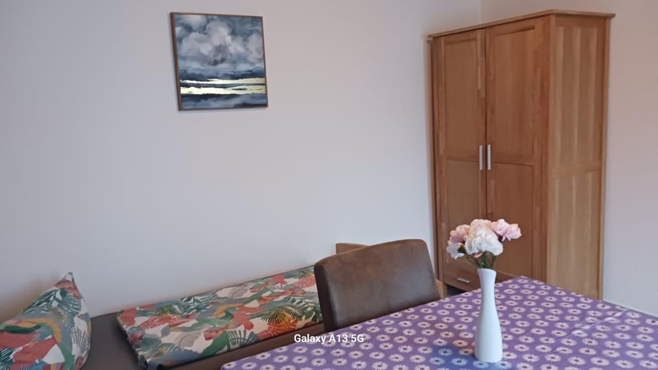 Monteurzimmer Ehmen Bed and Breakfast in Wolfsburg