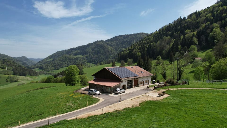 Le Cras Apartment in Canton of Bern (Region)