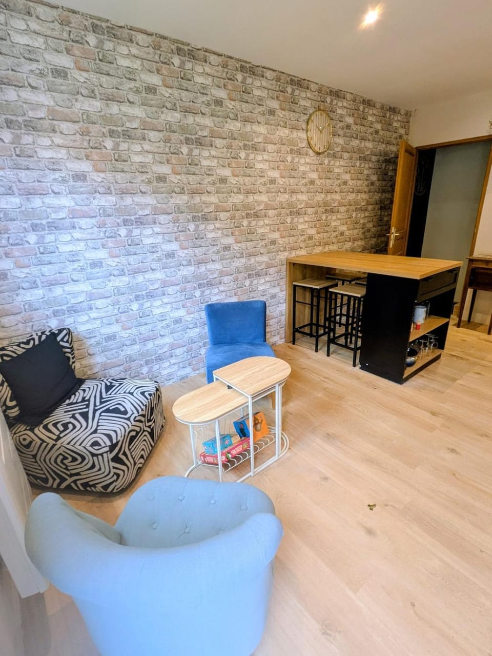 Seating area