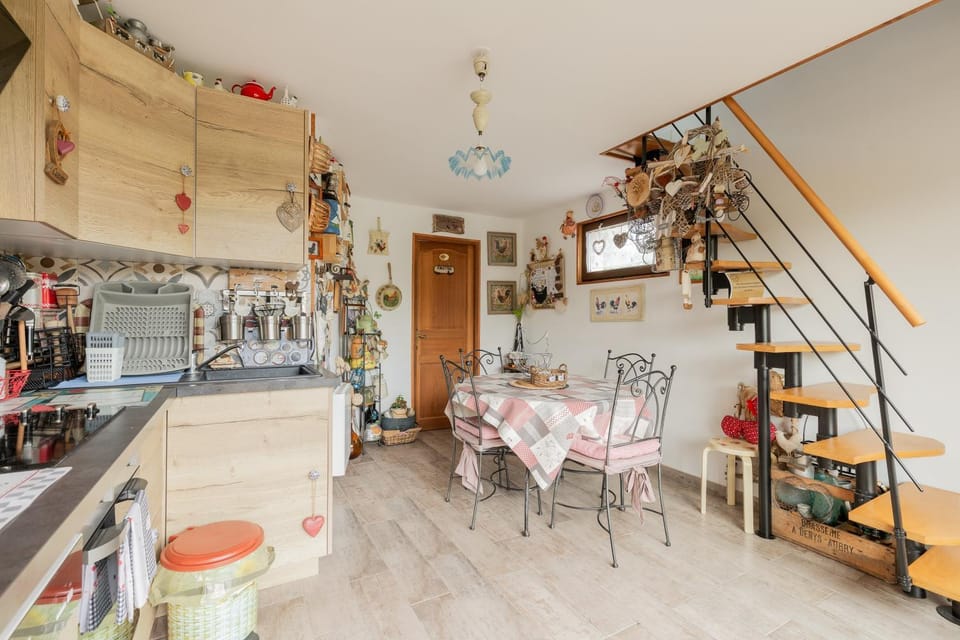 Property building, Living room