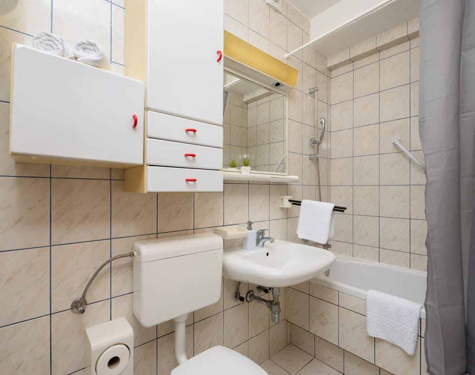 Stipan Apartment Apartment in Makarska