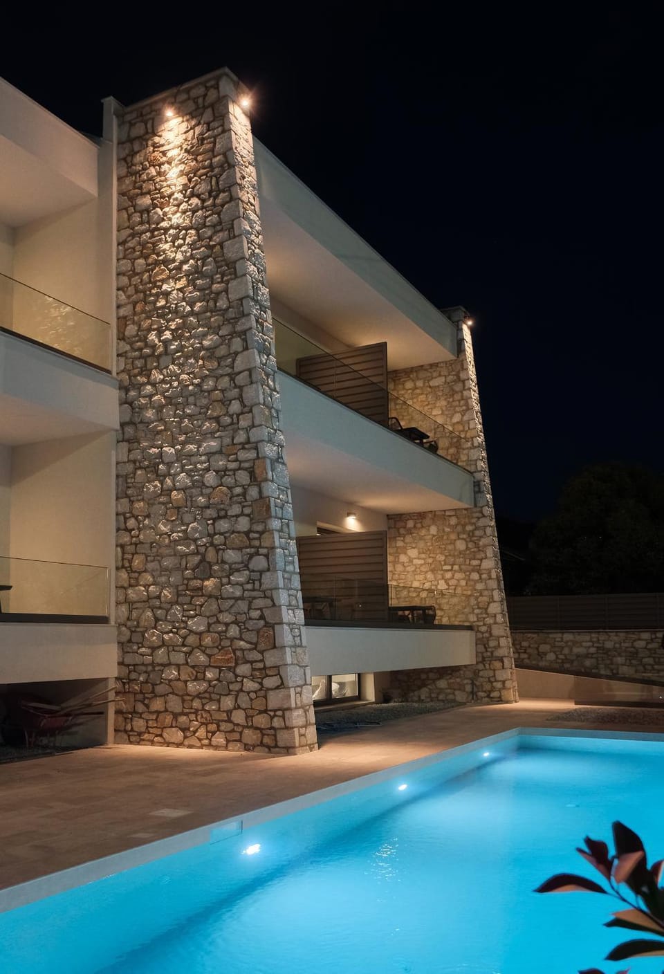 Property building, Swimming pool