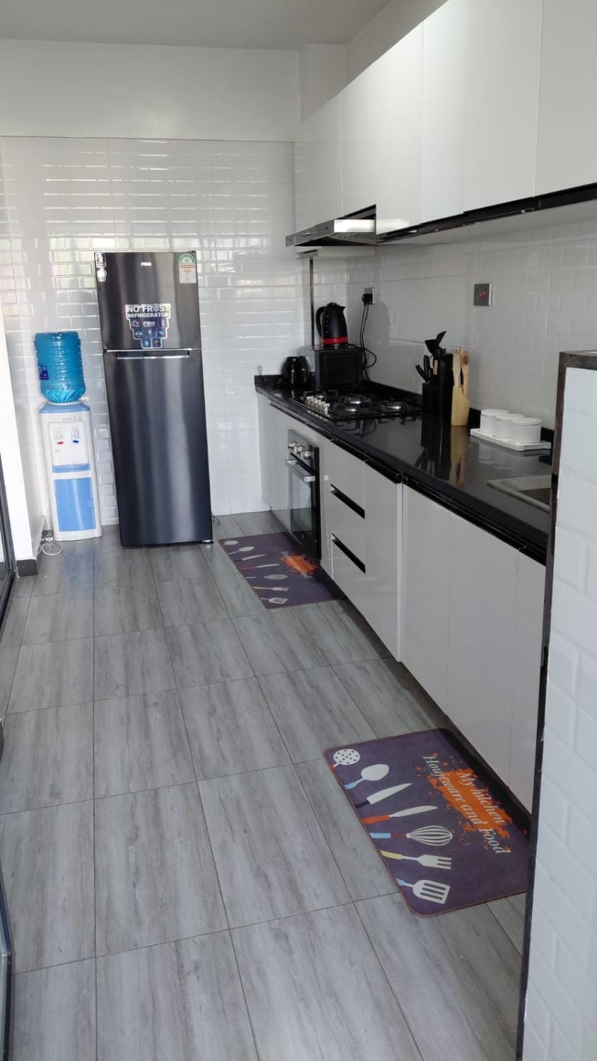 supreme luxury living three bedroom apartments with breathtaking amazing city views gym swimming pool fully equipped gym children playground and ample parking space and proximity to major shopping malls and gourmet restaurants Apartment in Nairobi County