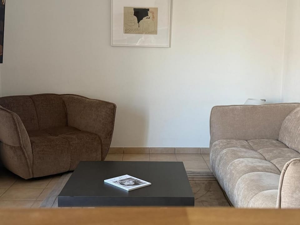 Superbe Appartement au Cœur du Village - parking Apartment in Saint-Tropez