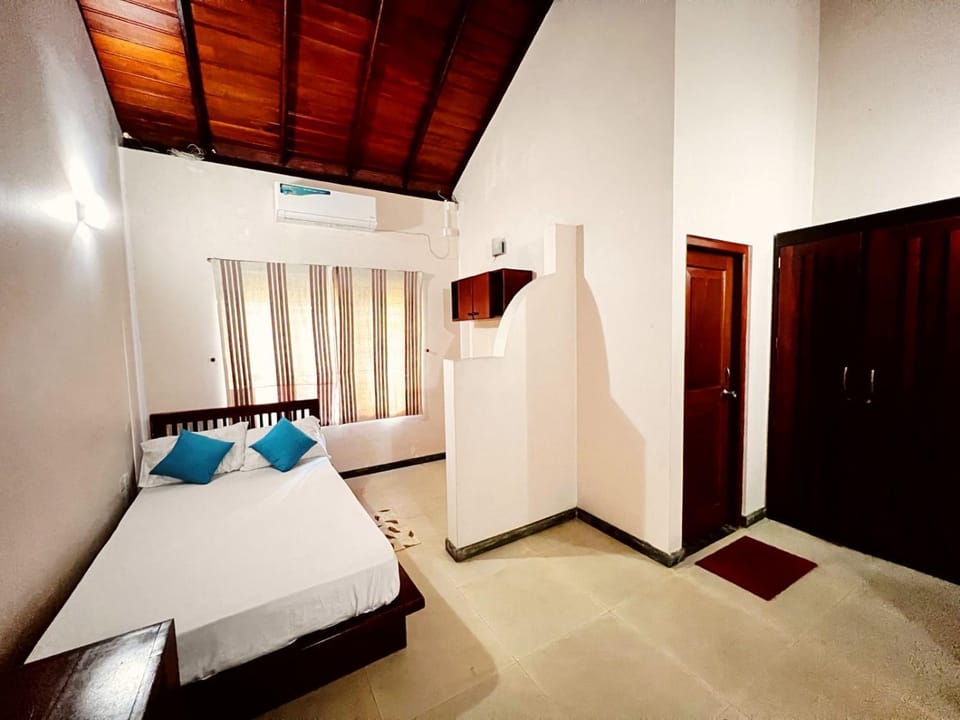 Maple Suite Bed and Breakfast in Western Province
