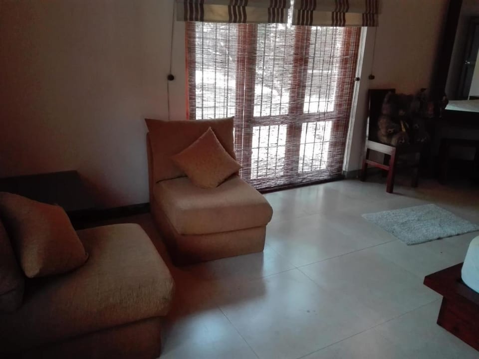 Maple Suite Bed and Breakfast in Western Province