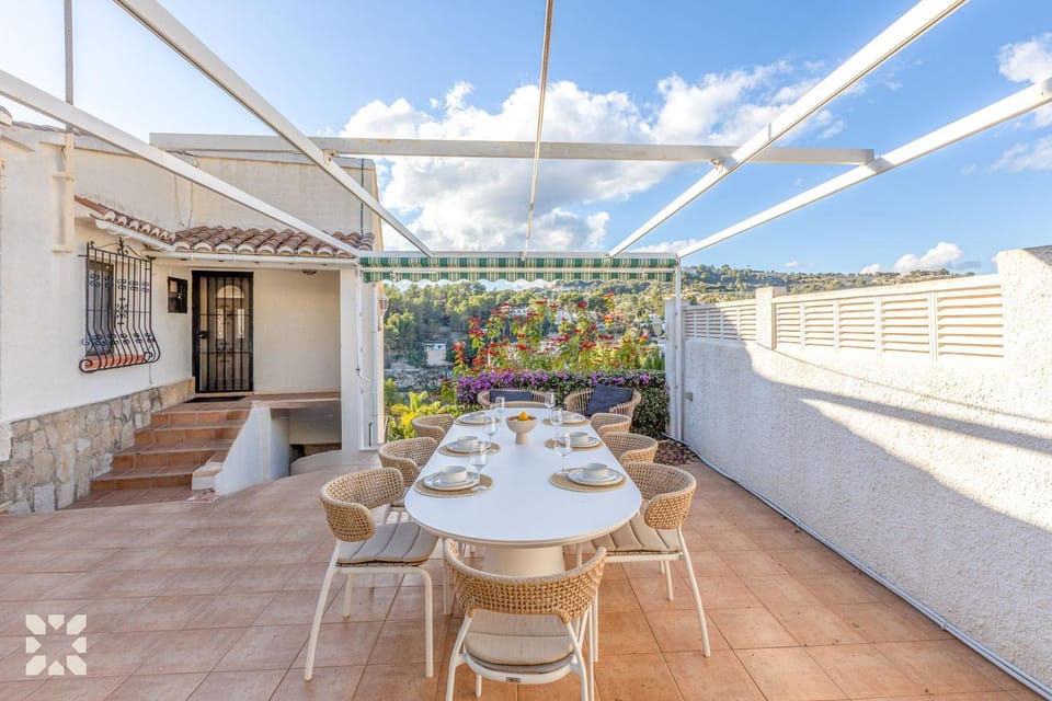 Patio, Day, View (from property/room), Balcony/Terrace, Dining area