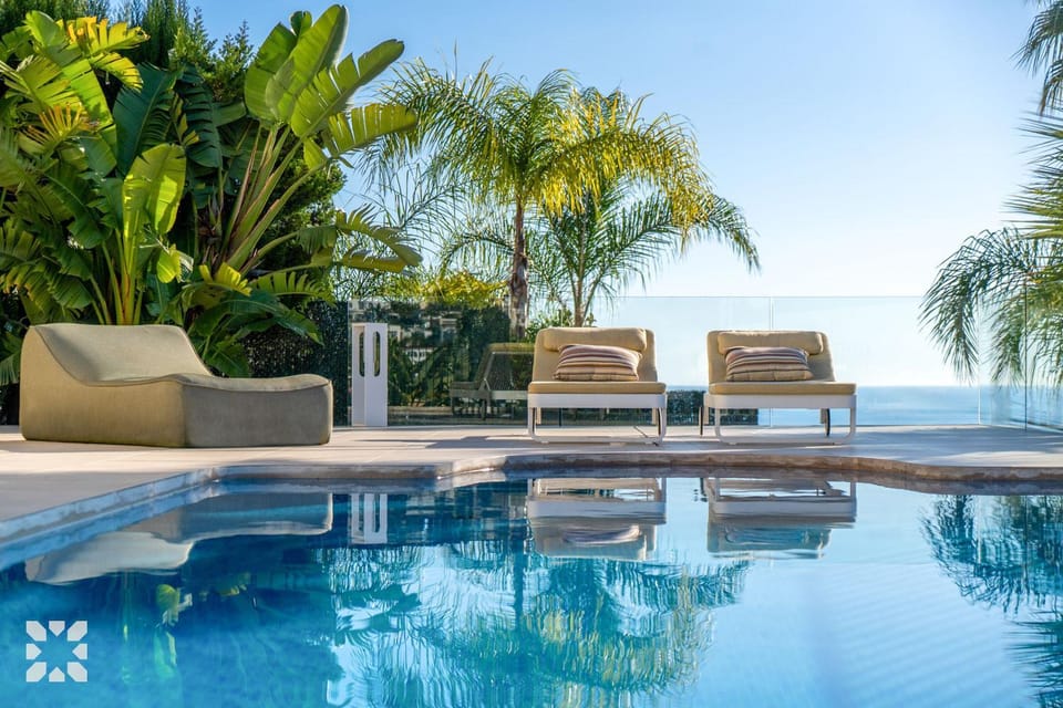 Patio, Day, Natural landscape, Pool view, Sea view, Swimming pool, sunbed