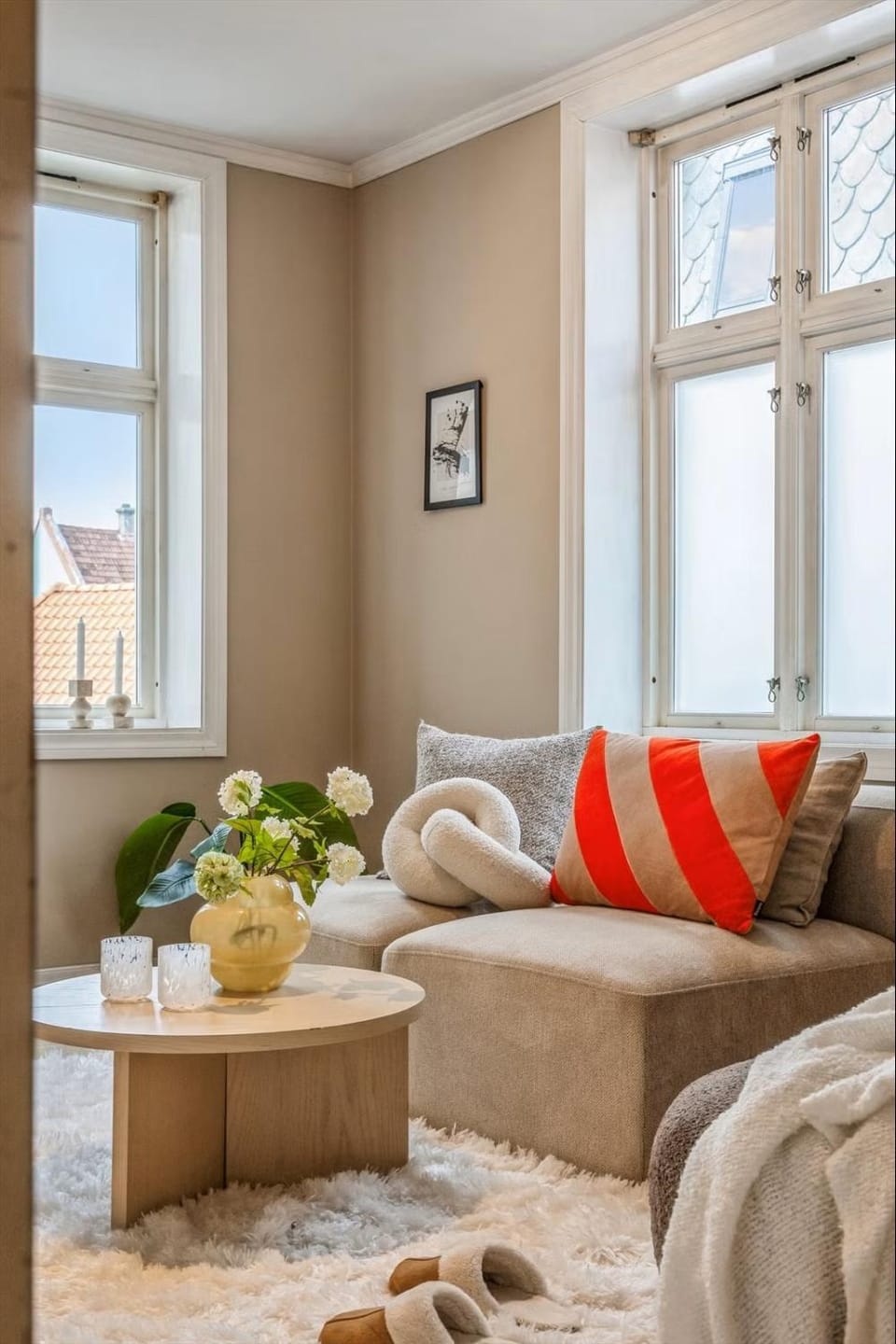 Living room, Seating area