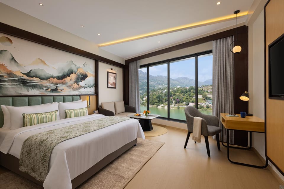 View (from property/room), Lake view