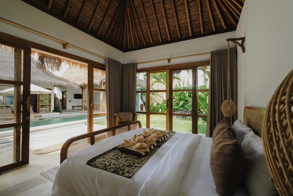 Bed, Bedroom, Pool view, sunbed