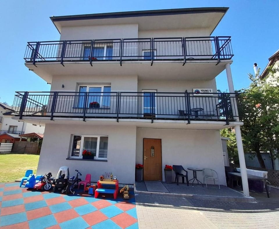 Property building, Balcony/Terrace