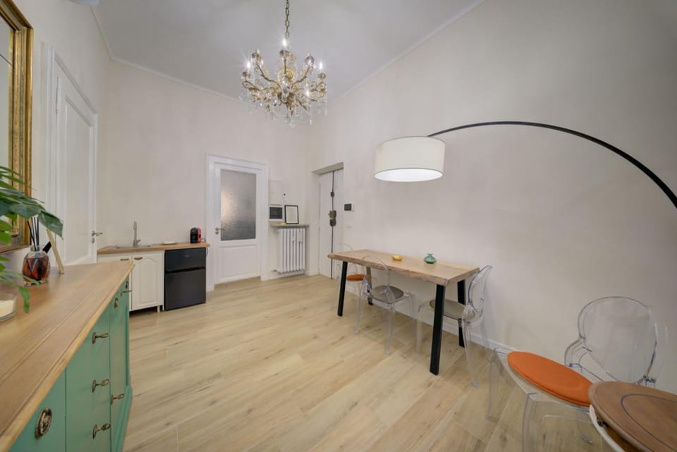 Greta's House Apartment in Turin